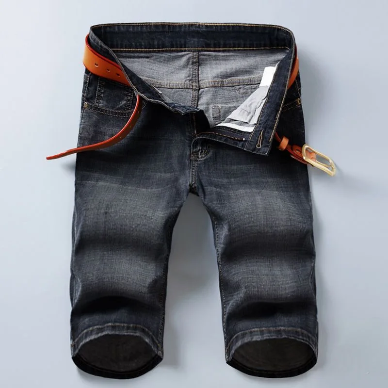 Pantaloncini di jeans da uomo  - Levis Jeans 501 recensione e prezzo